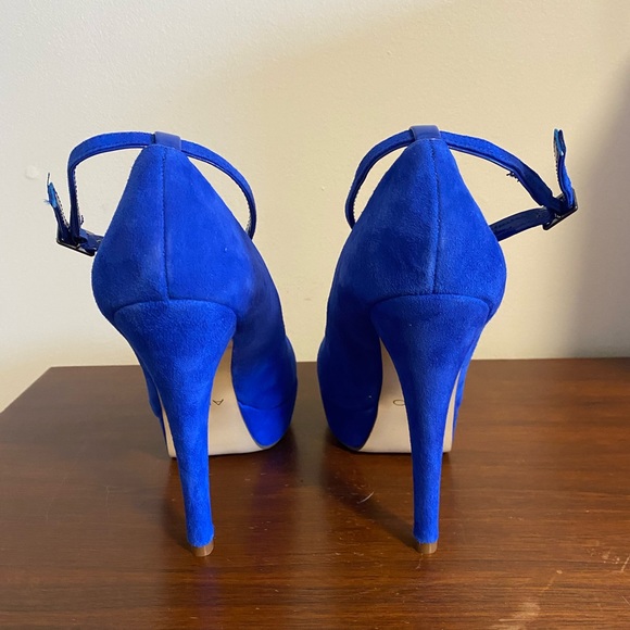 NWOT Aldo blue suede platform pumps w/ ankle strap - Picture 4 of 6